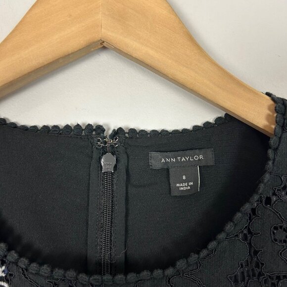 ANN TAYLOR Black Lace Embroidered SHEATH DRESS Size 8 Sleeveless Women's - Picture 4 of 4